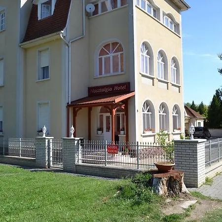 Szálloda Nosztalgia Balatonszarszo