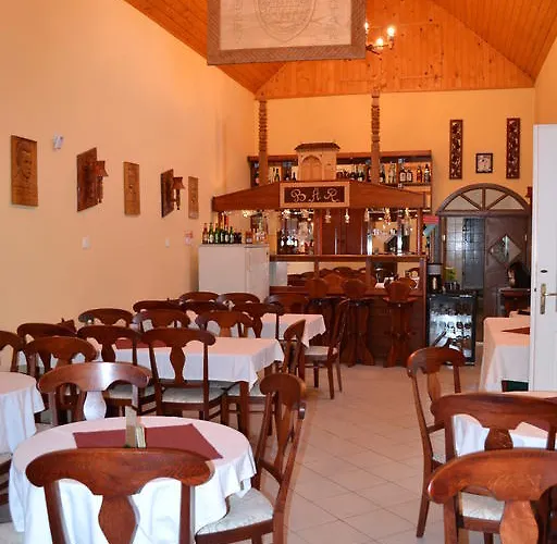 Hotell Nosztalgia 3*