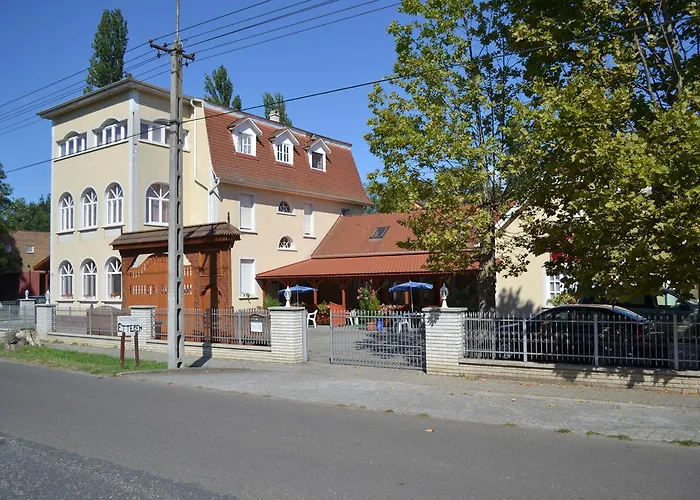 Hotel Nosztalgia