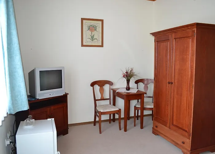 Hotell Nosztalgia Balatonszarszo